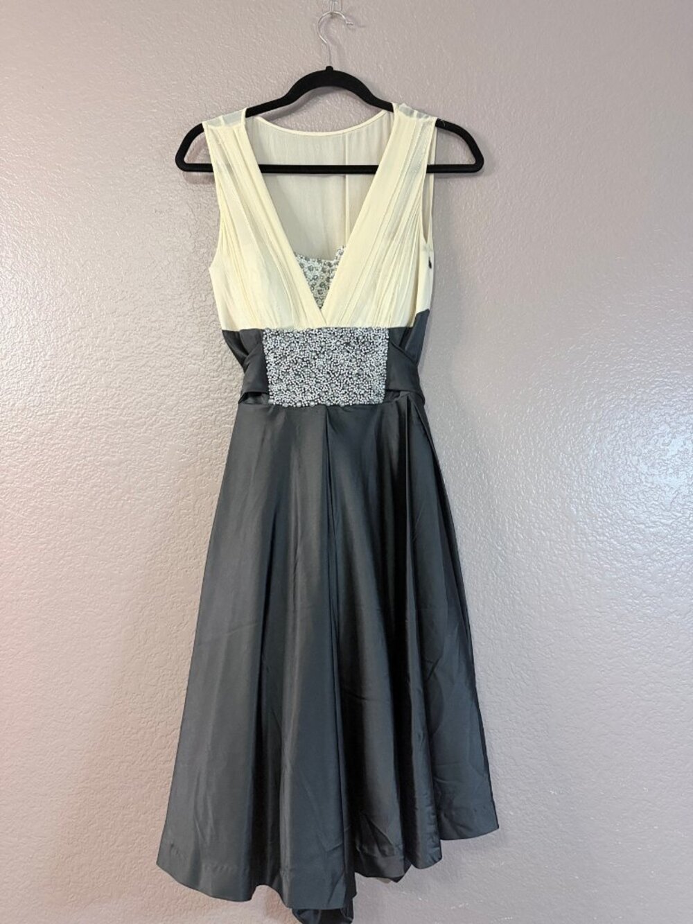 BCBG Max Azria Beaded Evening Dress Champagne Charcoal Size 6